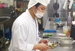 厨房職員